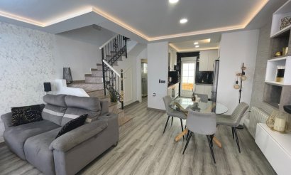 Revente - Maison de ville - Orihuela Costa - Villamartin