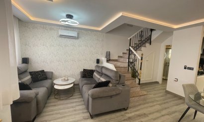Revente - Maison de ville - Orihuela Costa - Villamartin