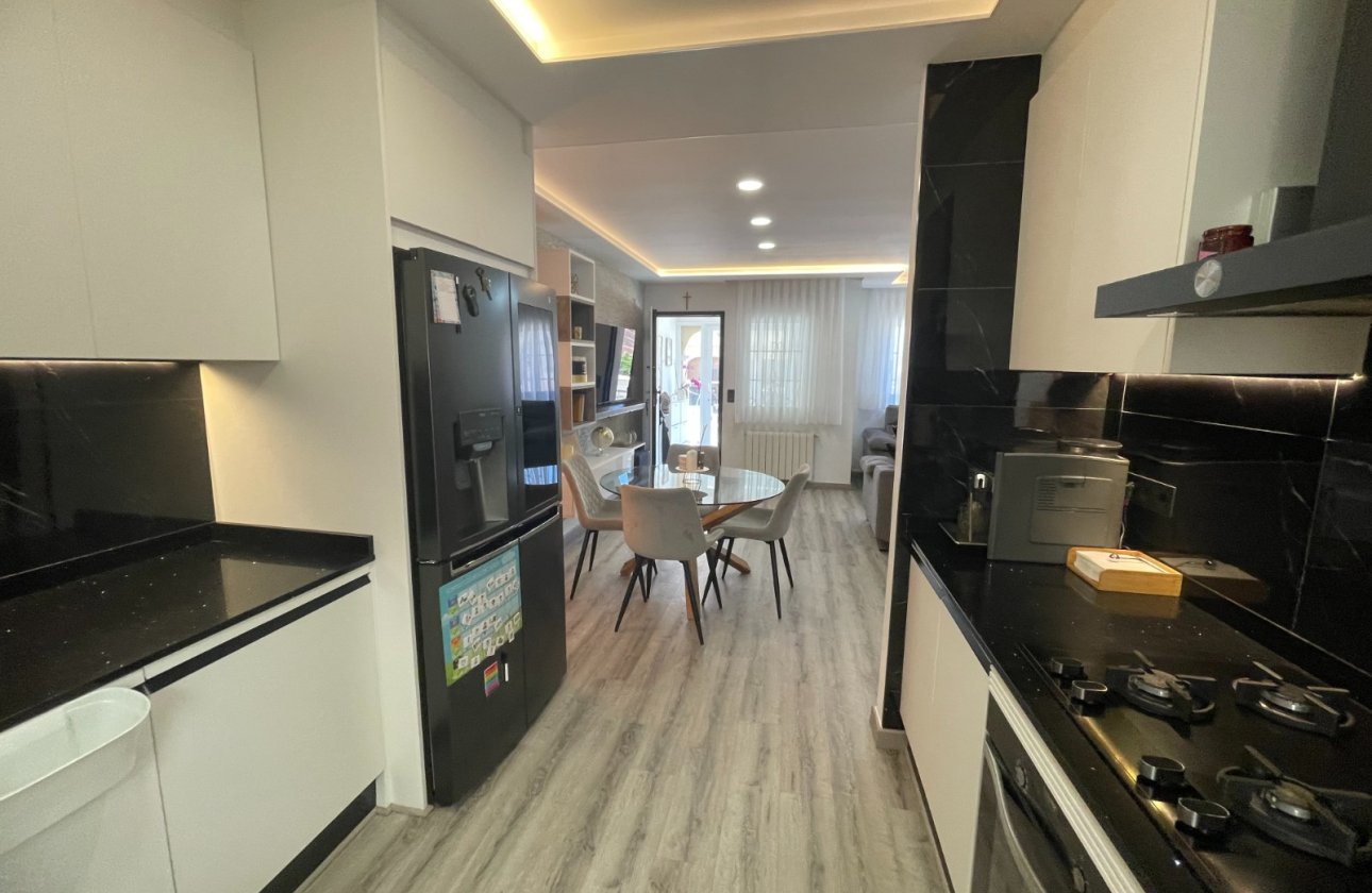 Revente - Maison de ville - Orihuela Costa - Villamartin