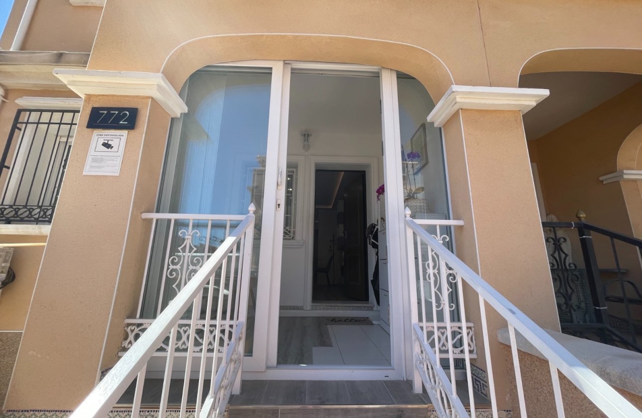 Revente - Maison de ville - Orihuela Costa - Villamartin