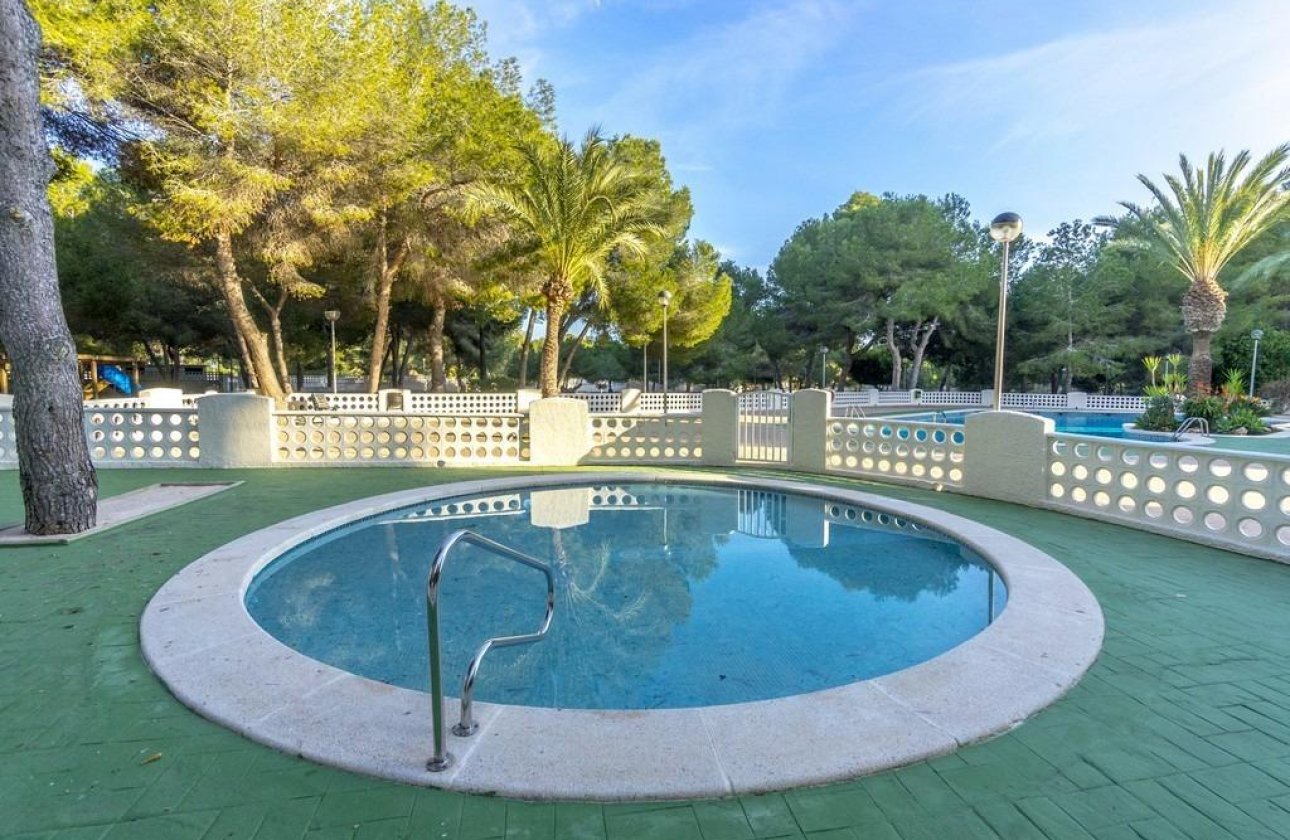 Resale - Apartment / flat - Orihuela Costa - Altos de Campoamor