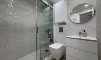 Resale - Apartment / flat - Torrevieja - Center