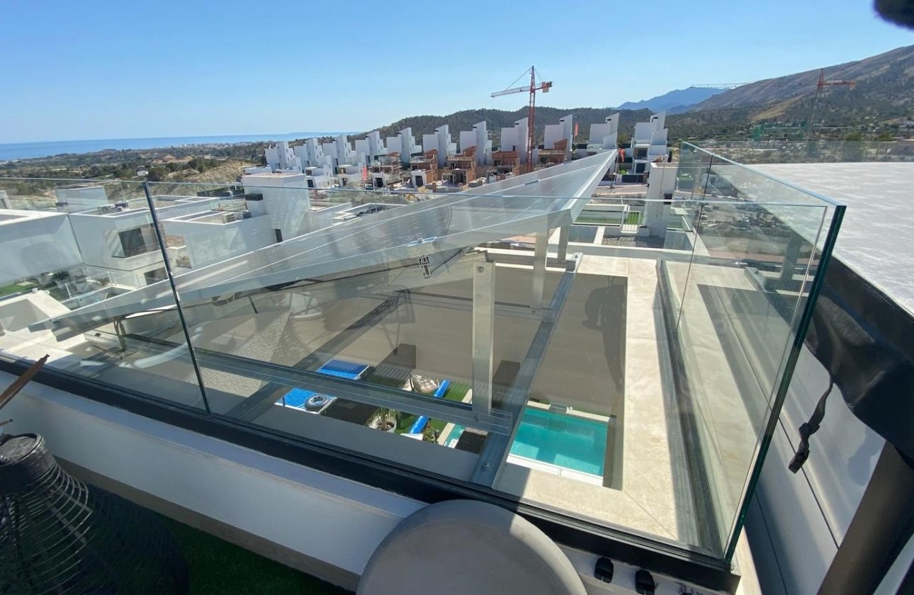Resale - Villa - Finestrat