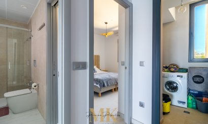 Resale - Apartment / flat - Benidorm - Playa Poniente