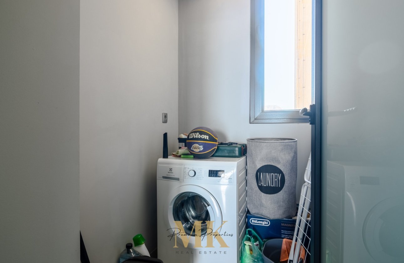 Resale - Apartment / flat - Benidorm - Playa Poniente