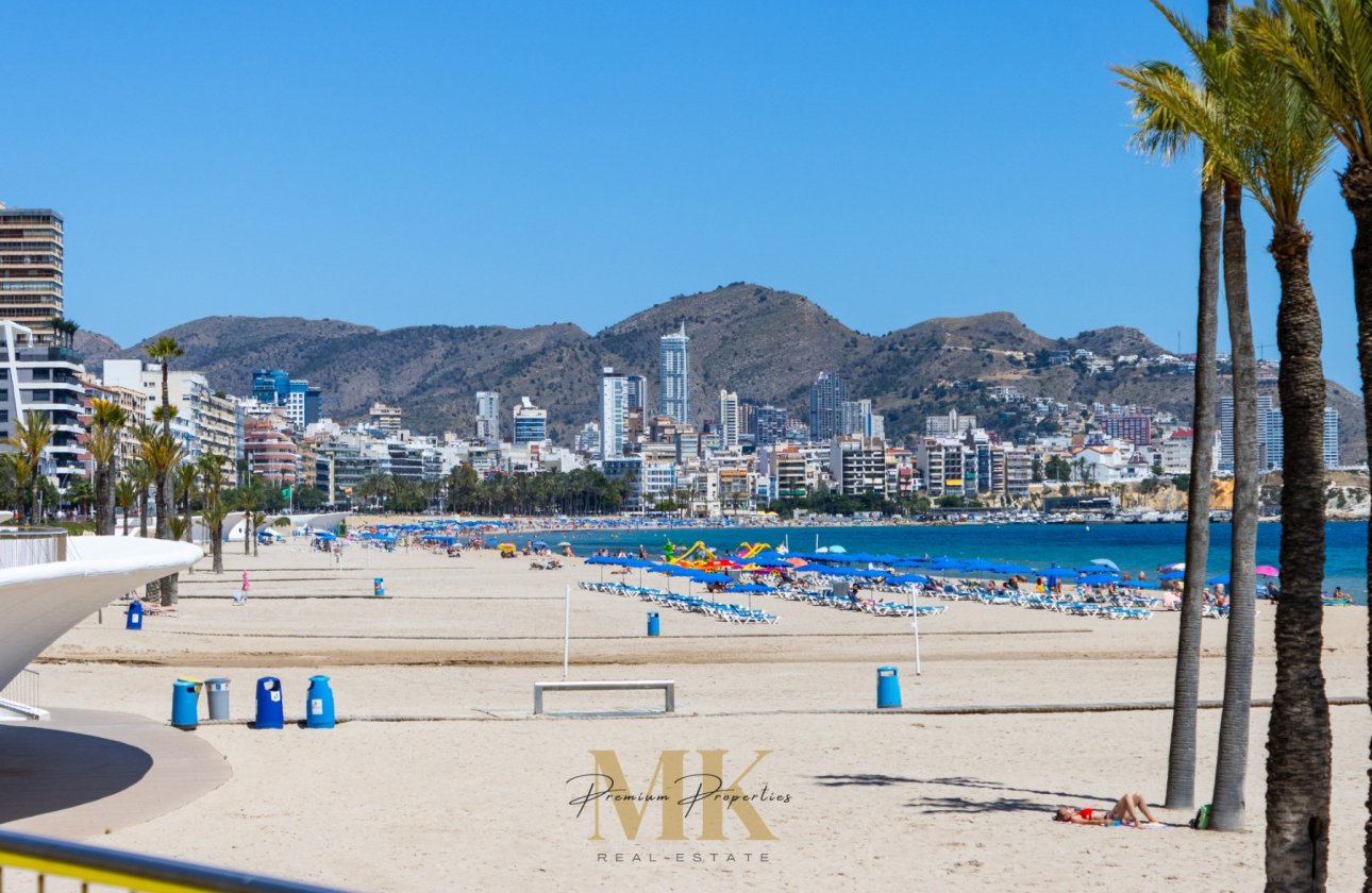 Resale - Apartment / flat - Benidorm - Playa Poniente