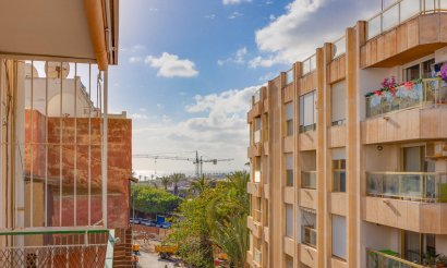 Revente - Appartement - Torrevieja - Centro