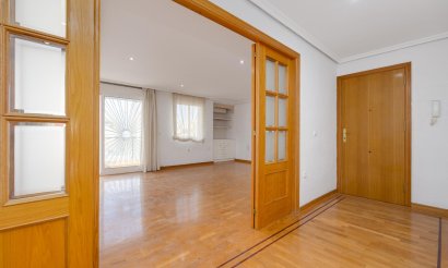 Revente - Appartement - Torrevieja - Centro
