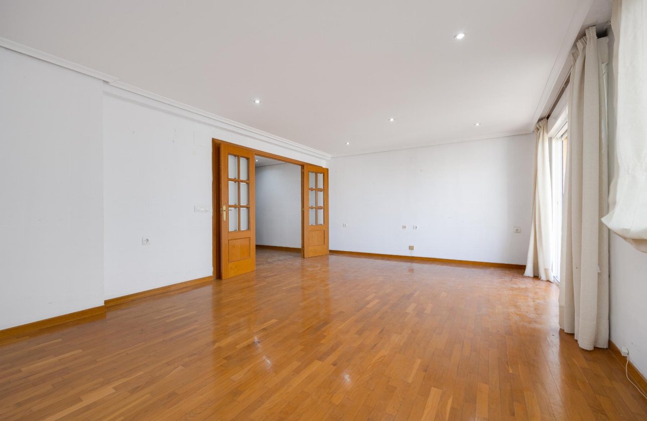 Revente - Appartement - Torrevieja - Centro