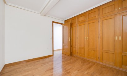Revente - Appartement - Torrevieja - Centro