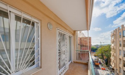 Revente - Appartement - Torrevieja - Centro