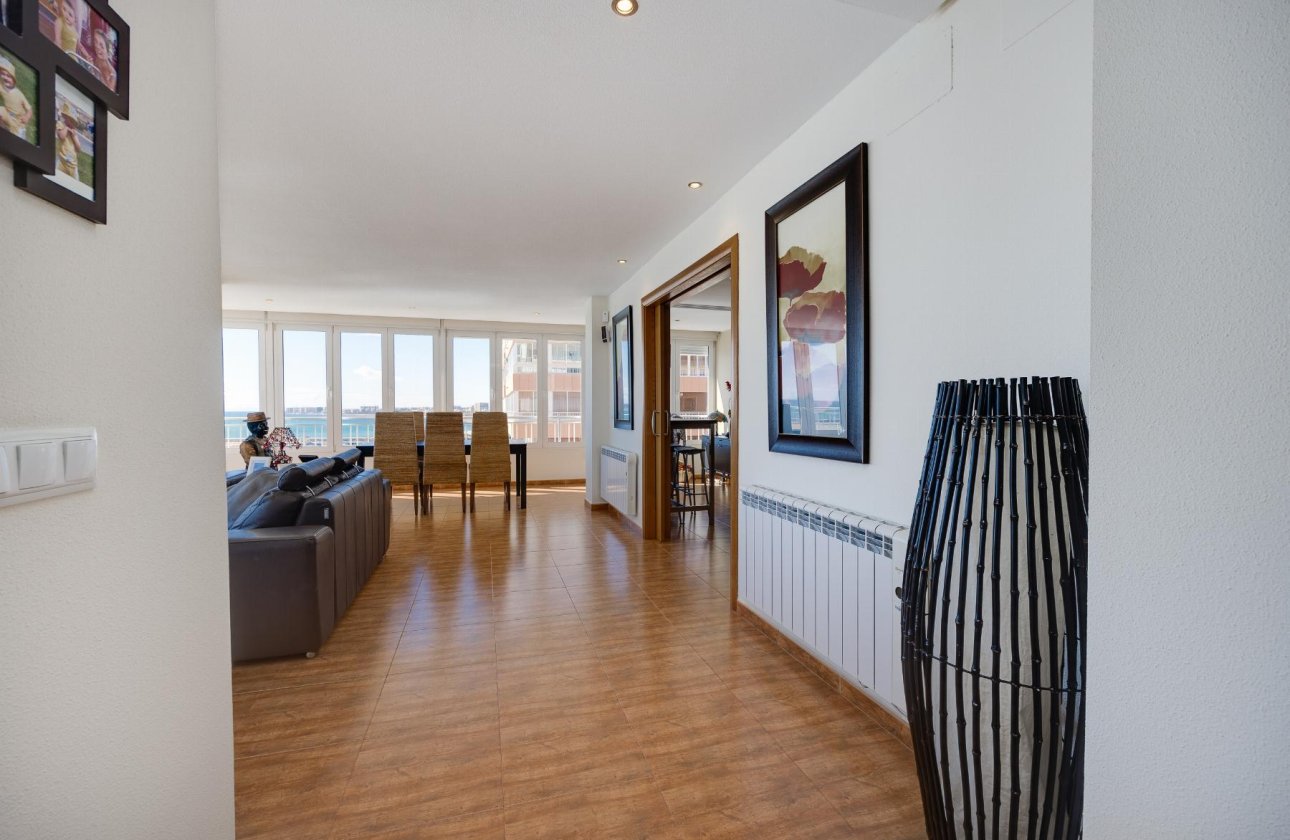 Revente - Appartement - Torrevieja - Playa Acequion