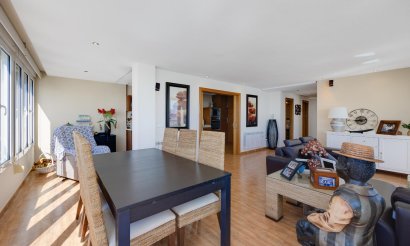 Revente - Appartement - Torrevieja - Playa Acequion