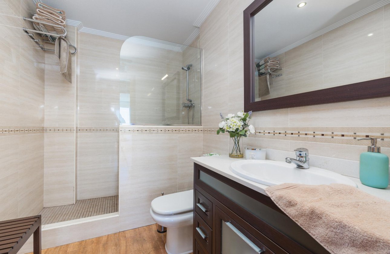 Revente - Appartement - Torrevieja - Playa Acequion