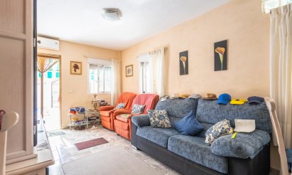Revente - Villa / Semi detached - Torrevieja - torreta III