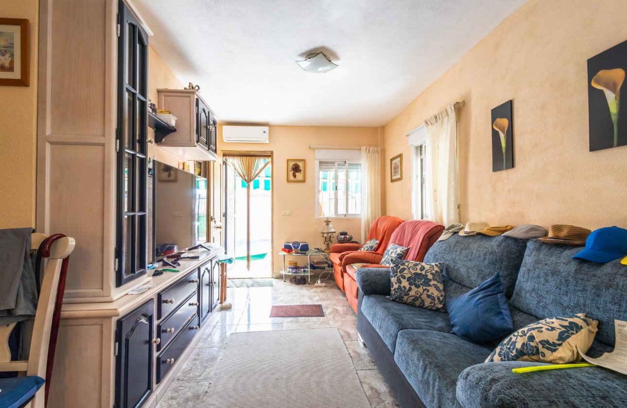 Revente - Villa / Semi detached - Torrevieja - torreta III
