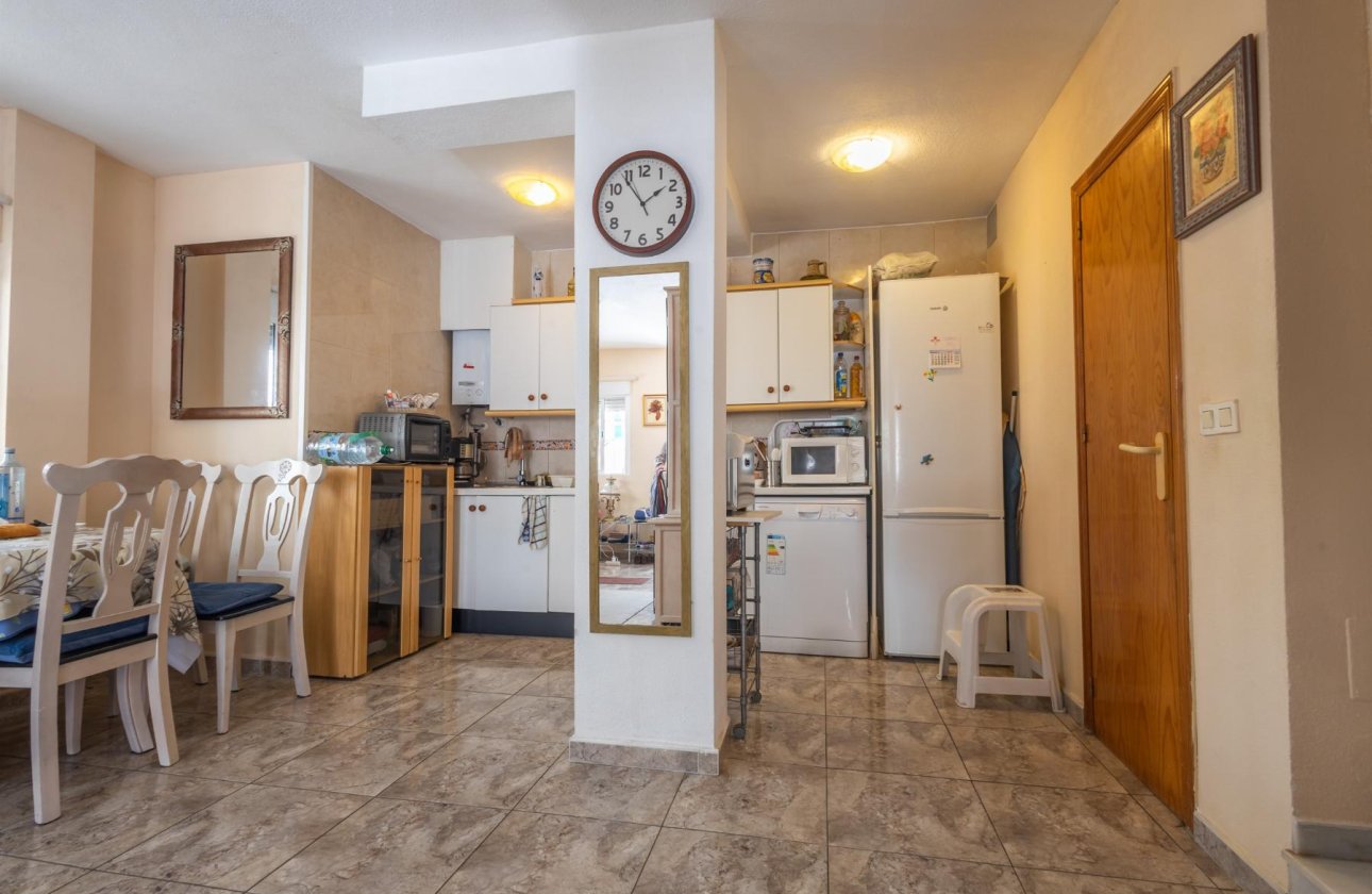 Revente - Villa / Semi detached - Torrevieja - torreta III