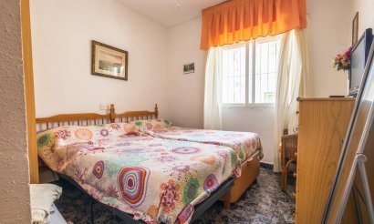 Revente - Villa / Semi detached - Torrevieja - torreta III