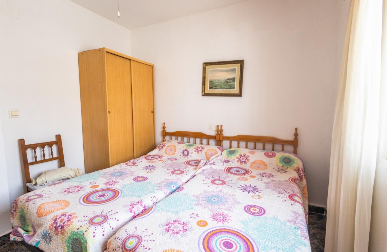 Revente - Villa / Semi detached - Torrevieja - torreta III