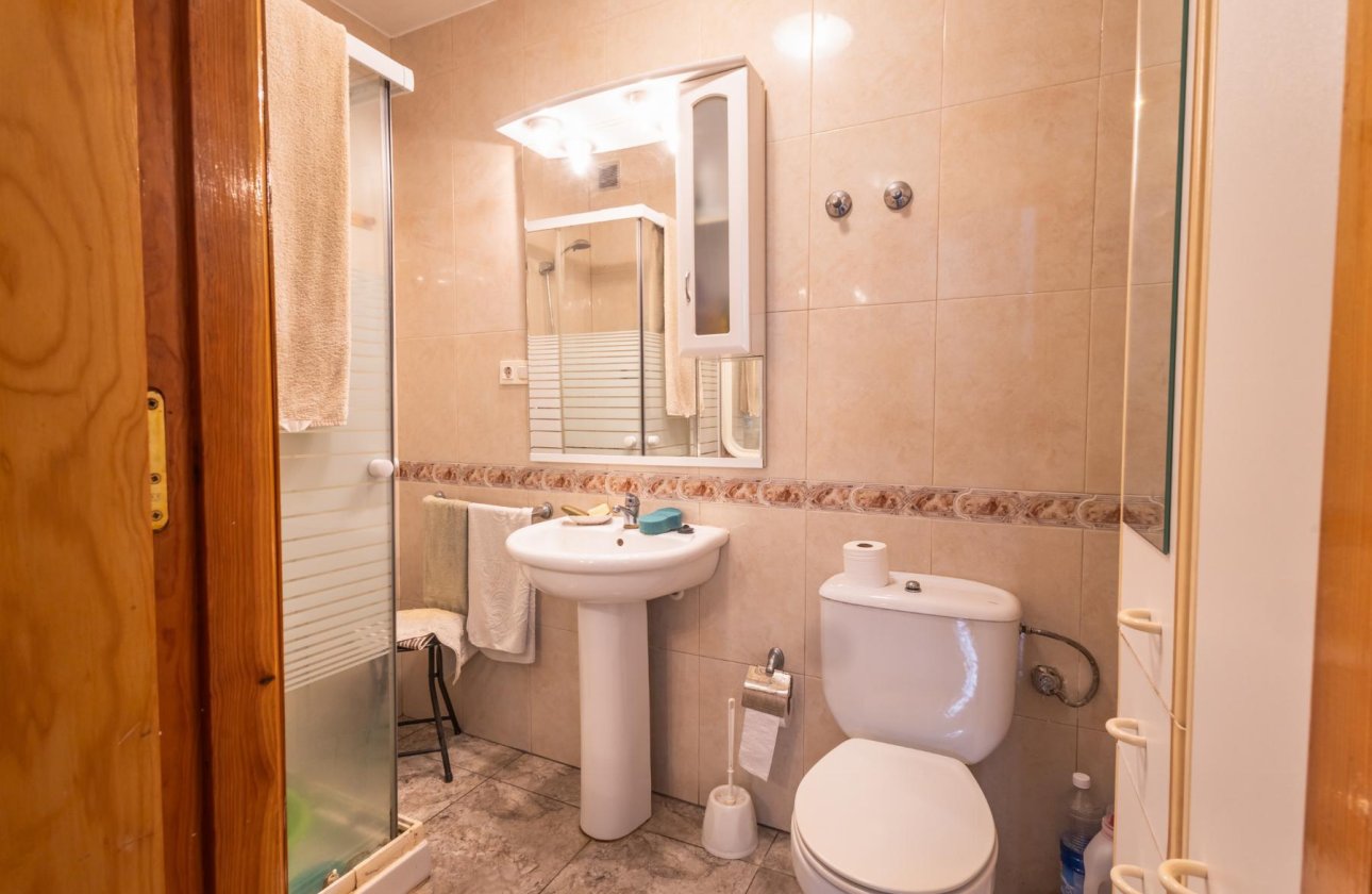 Revente - Villa / Semi detached - Torrevieja - torreta III