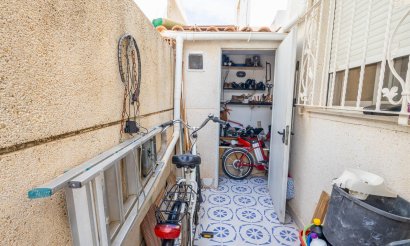 Revente - Villa / Semi detached - Torrevieja - torreta III