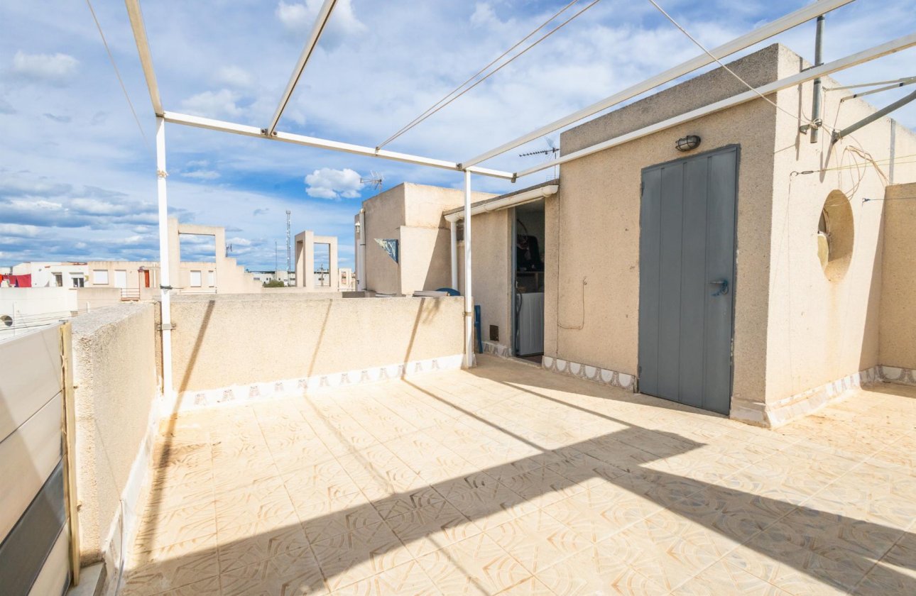 Revente - Villa / Semi detached - Torrevieja - torreta III