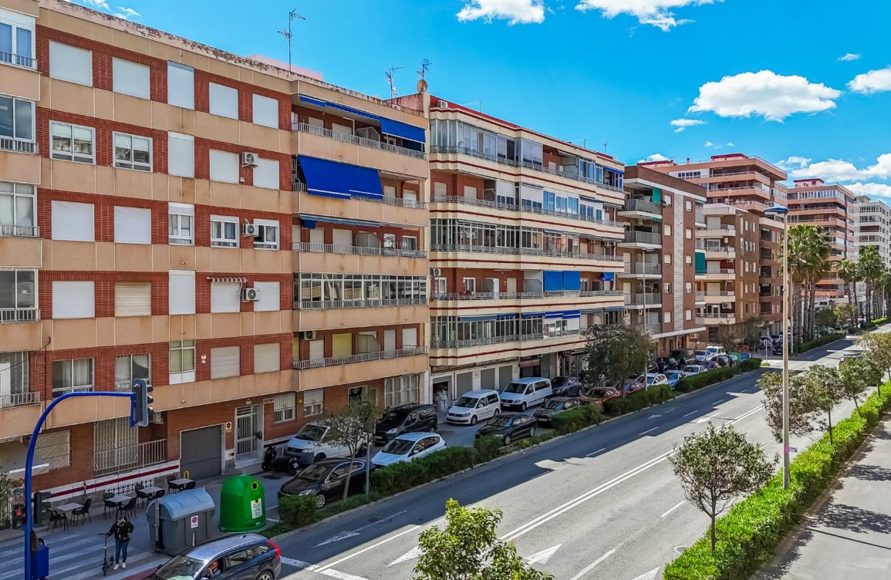 Revente - Appartement - Torrevieja - Playa del Acequión