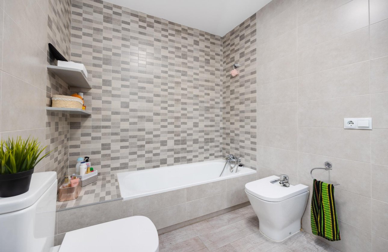Revente - Appartement - Torrevieja - Piscinas naturales