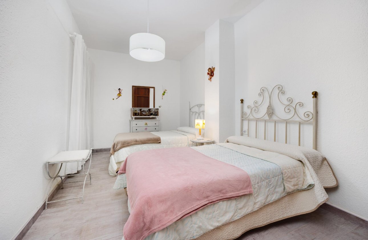Revente - Appartement - Torrevieja - Piscinas naturales