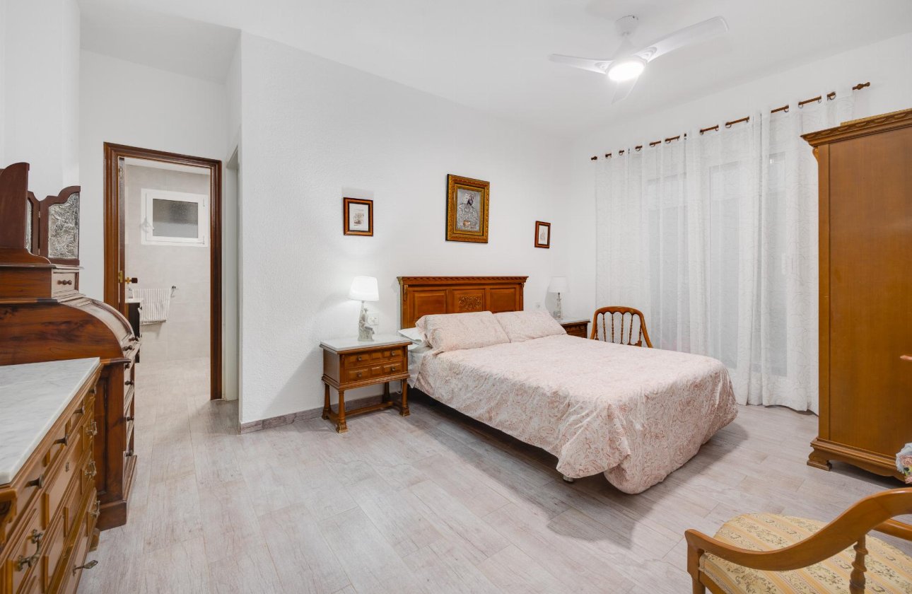 Revente - Appartement - Torrevieja - Piscinas naturales