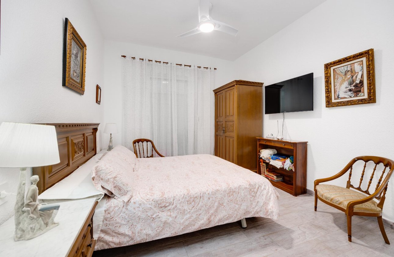 Revente - Appartement - Torrevieja - Piscinas naturales