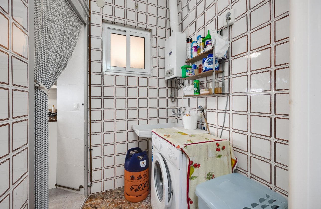 Revente - Appartement - Torrevieja - Piscinas naturales