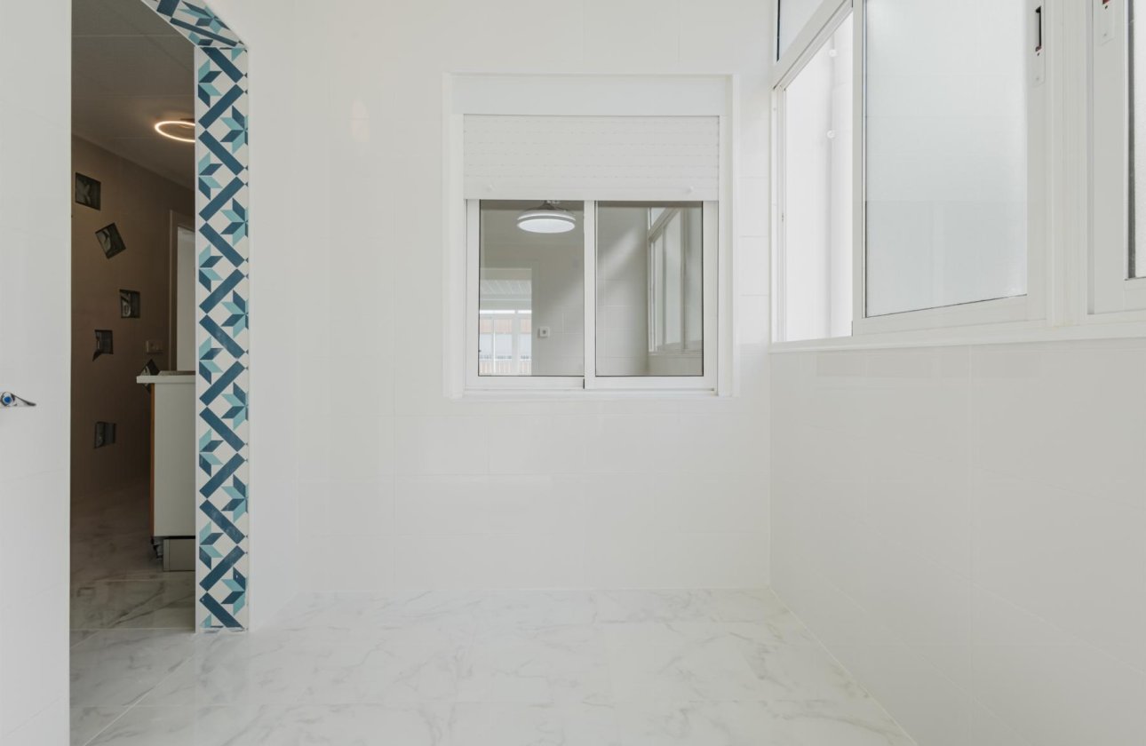 Revente - Appartement - Torrevieja - Playa de La Acequion