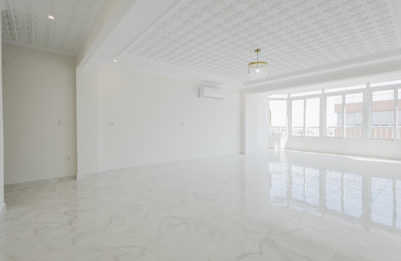 Revente - Appartement - Torrevieja - Playa de La Acequion