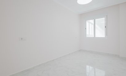 Revente - Appartement - Torrevieja - Playa de La Acequion