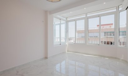 Revente - Appartement - Torrevieja - Playa de La Acequion