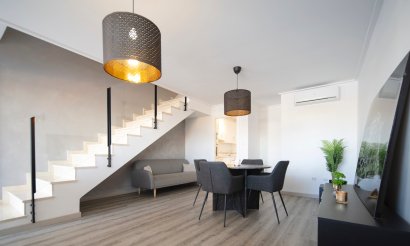 Resale - Townhouse - Los Balcones