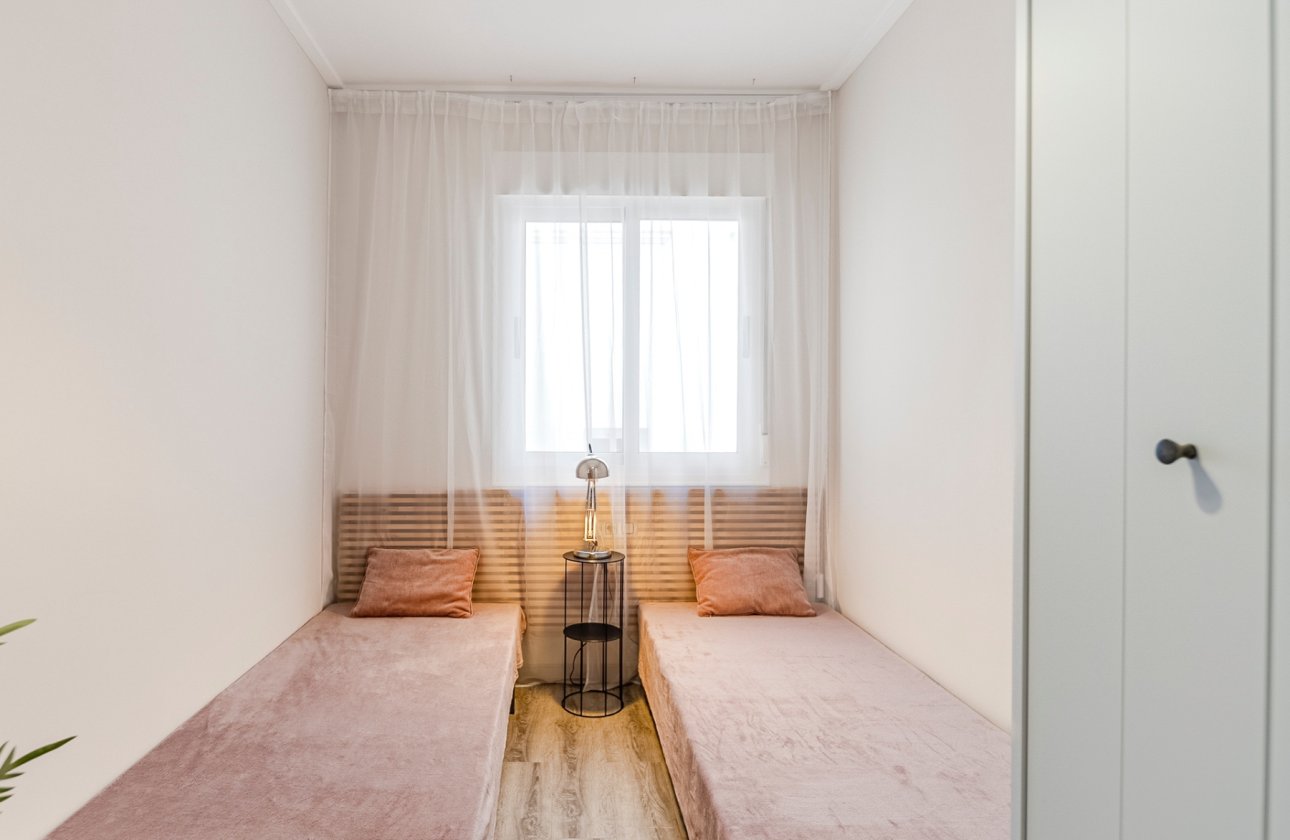Resale - Townhouse - Los Balcones