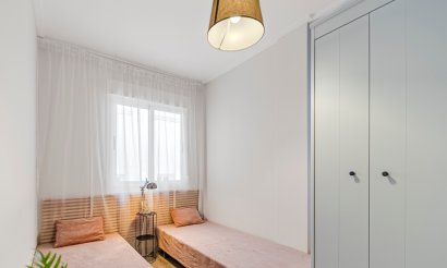 Resale - Townhouse - Los Balcones