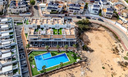 Resale - Townhouse - Los Balcones