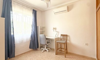 Revente - Villa - Orihuela Costa - Villamartín