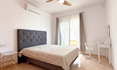 Revente - Villa - Orihuela Costa - Villamartín