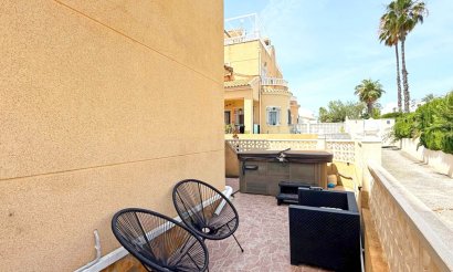 Revente - Villa - Orihuela Costa - Villamartín