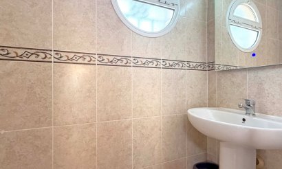 Revente - Villa - Orihuela Costa - Villamartín