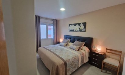 Reventa - Apartamento / piso - Torrevieja