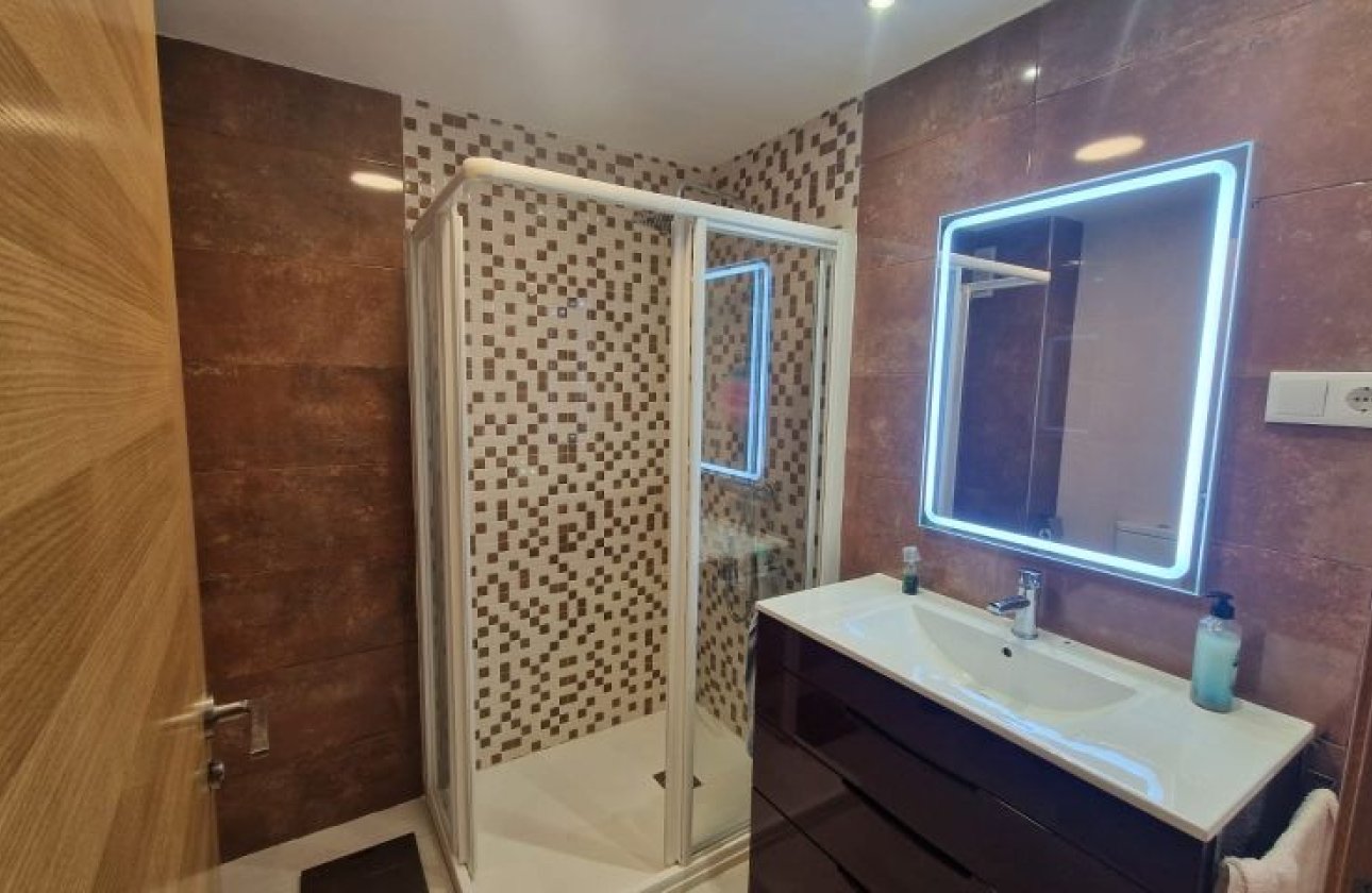 Reventa - Apartamento / piso - Torrevieja