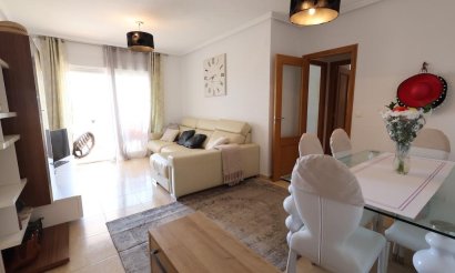 Resale - Apartment / flat - Orihuela Costa - Campoamor