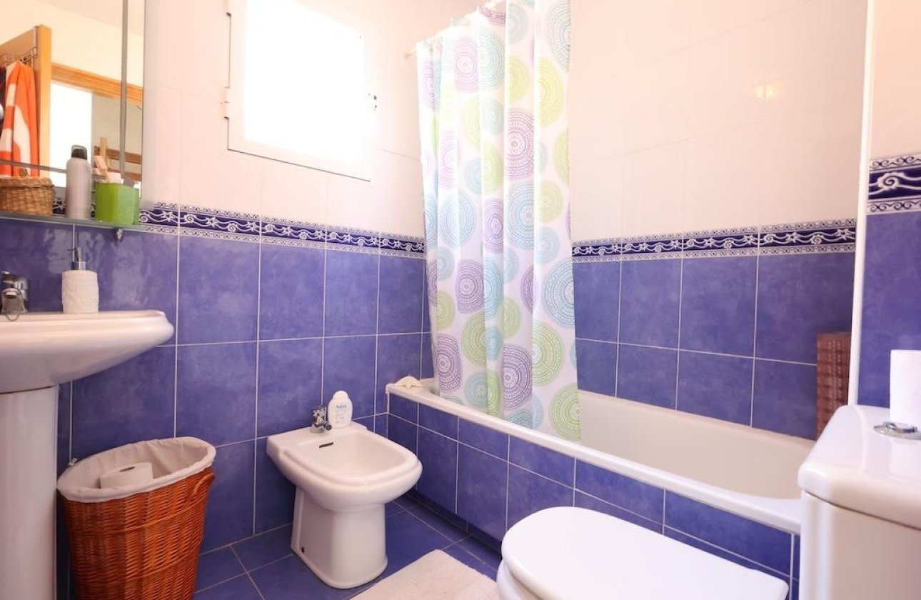 Resale - Apartment / flat - Orihuela Costa - Campoamor