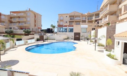 Resale - Apartment / flat - Orihuela Costa - Campoamor