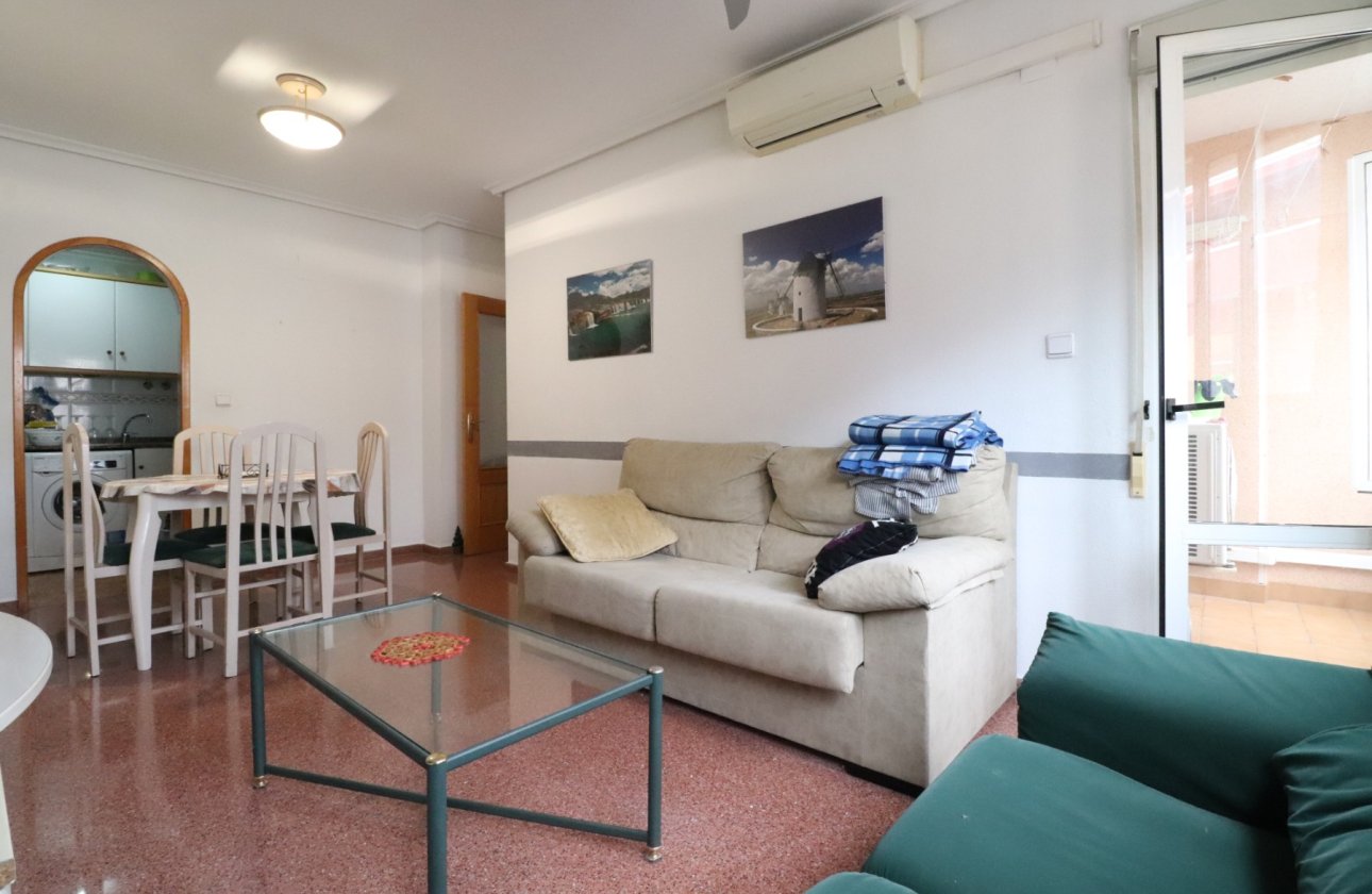 Resale - Apartment / flat - Torrevieja - Torrevieja - Centre